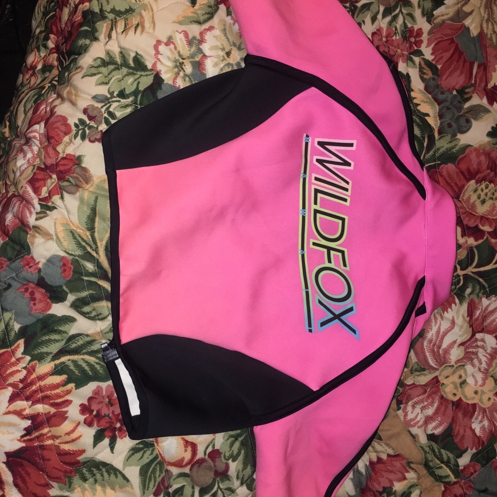 RARE Wildfox “Take me on Vacation” crop rash guard